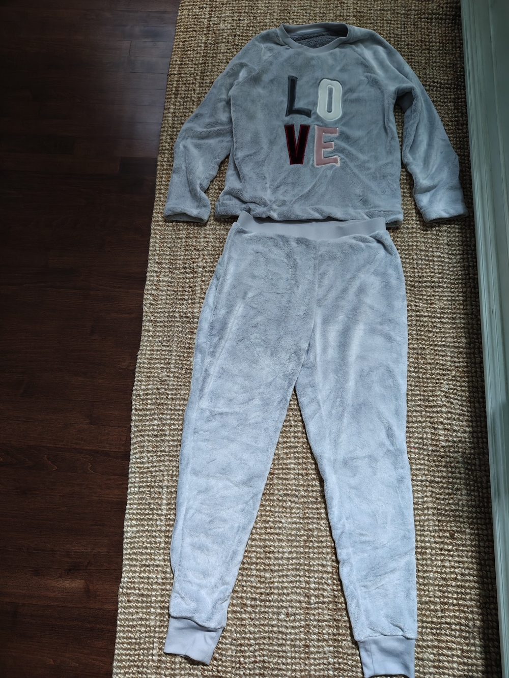 John Lewis Cozy Women's Light Gray Plush Pajama Set - 'LOVE' Pullover & Jogger